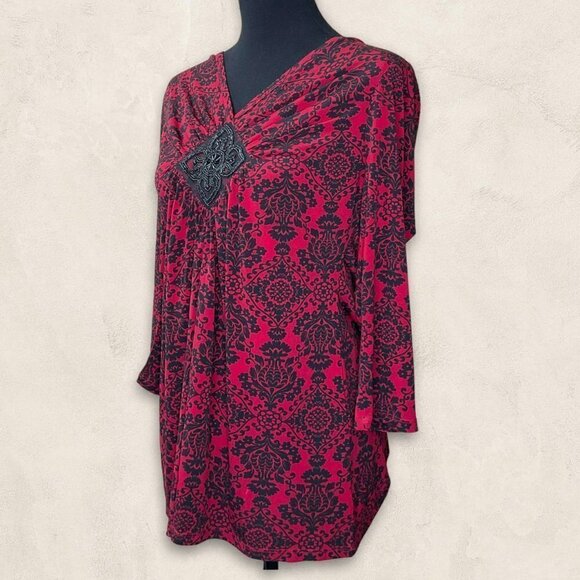 ELLEN Tracy 3/4 Length Sleeve Demask Top With Center Embellishment Size M - Picture 2 of 5